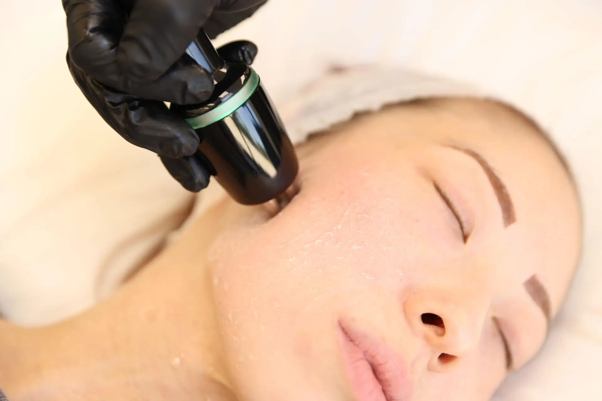 Sage & Honey Wellness Facial Contouring